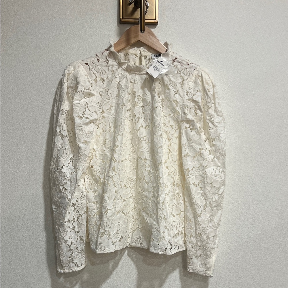 Express Lace chic Blouse - Cream